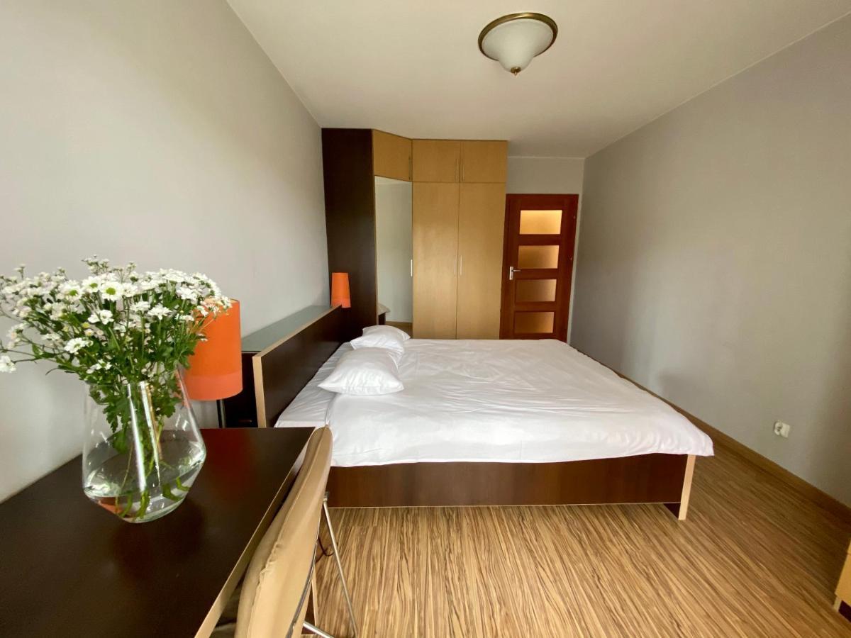 Aravel Suites Vratislav Exteriér fotografie
